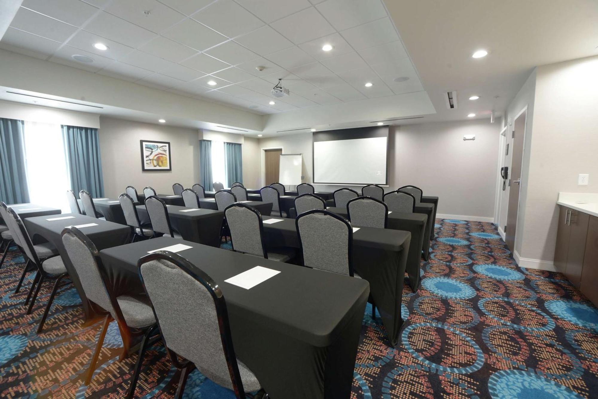 Hampton Inn & Suites Oklahoma City/Quail Springs Extérieur photo