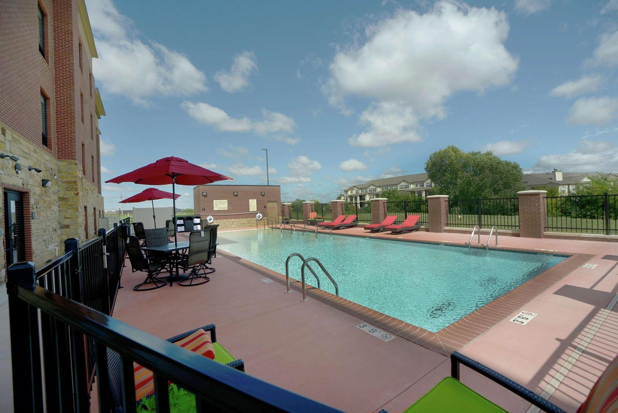 Hampton Inn & Suites Oklahoma City/Quail Springs Extérieur photo